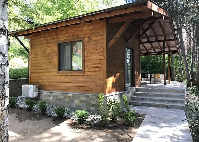 Nyaraló Friends Kardzsali